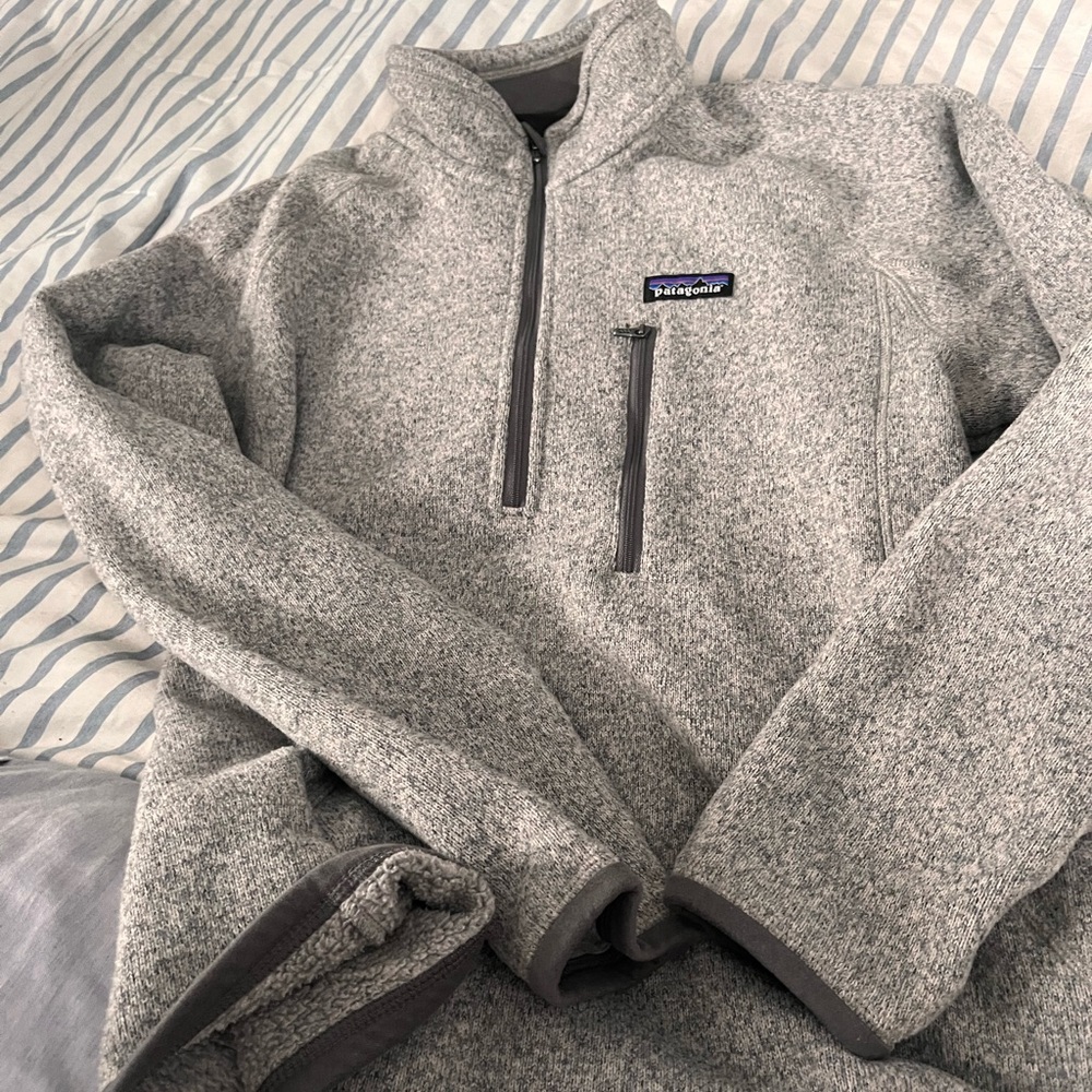 Mens Small Patagonia quarter zip pull over